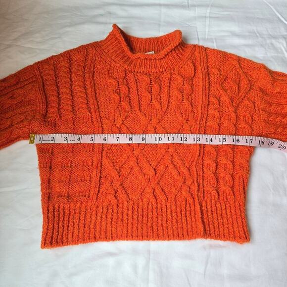 Aritzia Supper Soft Wool Alpaca Blend Cable Knit Cropped Sweater Burnt Orange M - Picture 7 of 12